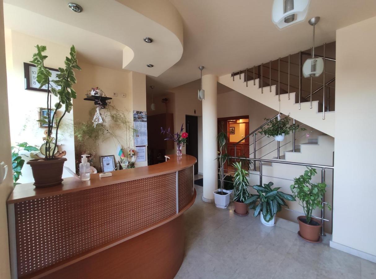 Family Hotel Denica Obzor Exterior foto